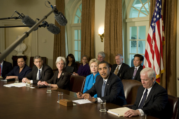 Hillary Clinton (AFP OUT) (L-R) U.S. President Barack Obama speaks to his cabinet as Secretary of Defense Robert Gates (R), Secretary of State Hillary Clinton (3rd-R) Human Services and (HHS) Secretary Kathleen Sebelius (4th-R) look on at the White House on May 1, 2009 in Washington, DC. Obama discussed the current swine flu outbreak. (Photo by Matthew Cavanaugh-Pool/Getty Images) *** Local Caption *** Kathleen Sebelius;Hillary Clinton;Robert Gates;Barack Obama
